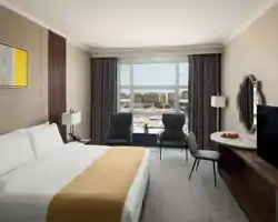 Anwar Al Madinah Mövenpick Hotel thumbnail